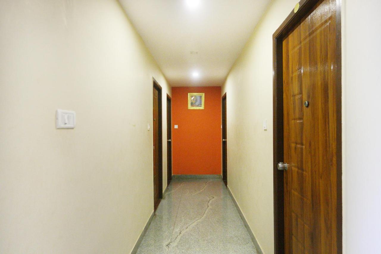 Hotel Oyo 7224 Krishna Prasad Chennai Exterior foto