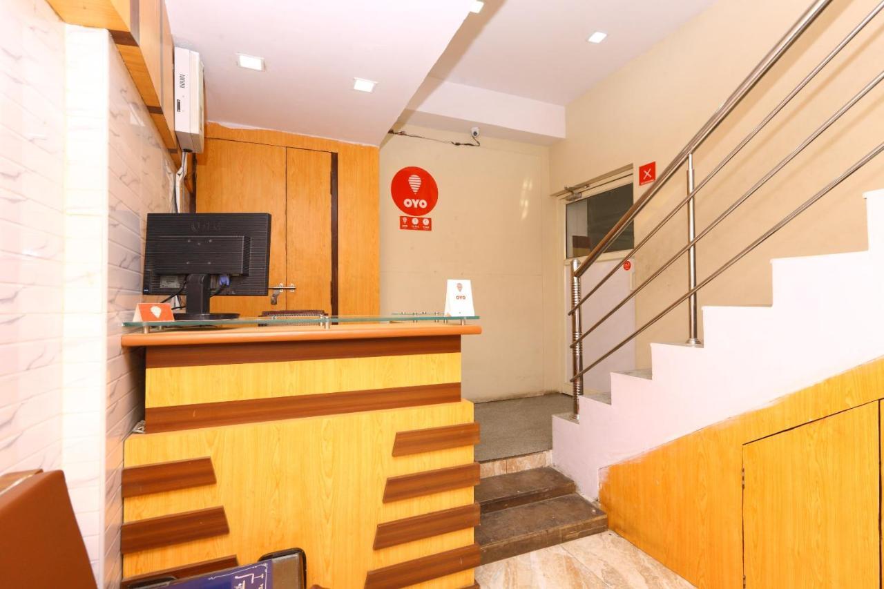 Hotel Oyo 7224 Krishna Prasad Chennai Exterior foto